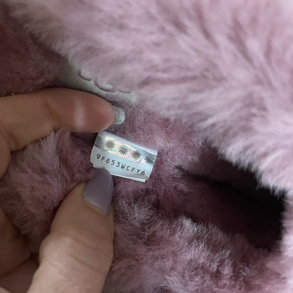 UGG | Cluggette Sequins PINK Slippers New In Box - Picture 14 of 15